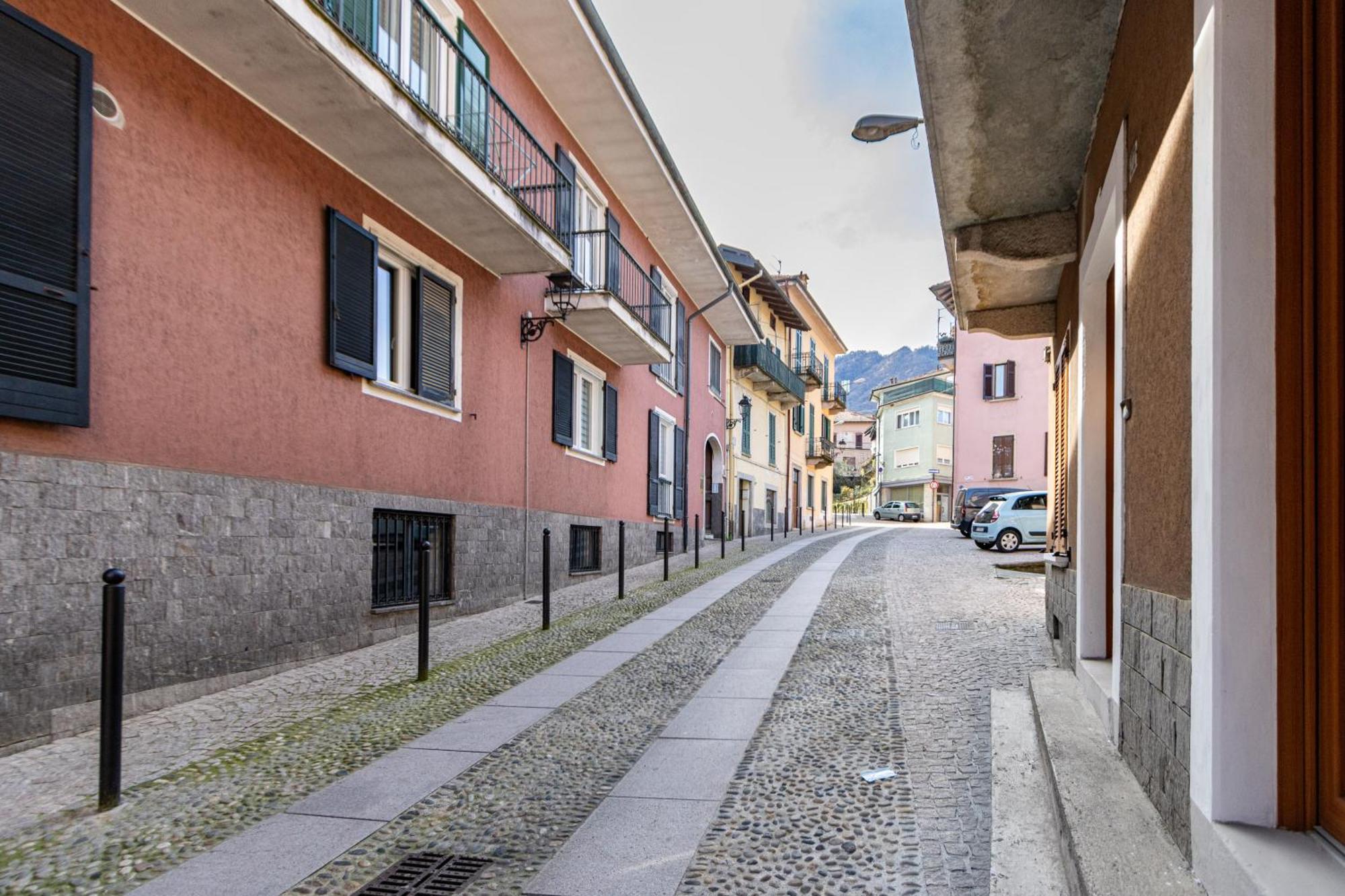 Golden Lake - Luxury Apartment ☆☆☆☆☆ - 100M From The Lake Baveno Exterior foto